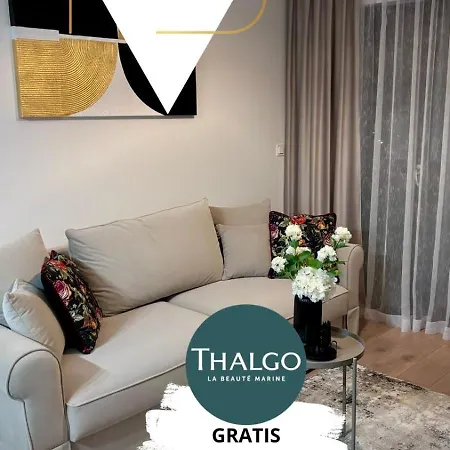 White Glove Deluxe Sobieszewo アパート グダニスク